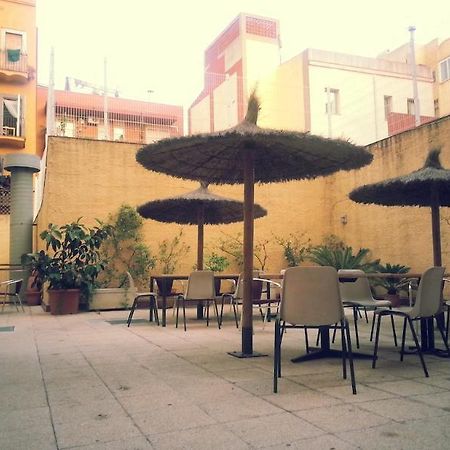 Residencia Universitaria San Agustin Barcelona Exteriör bild